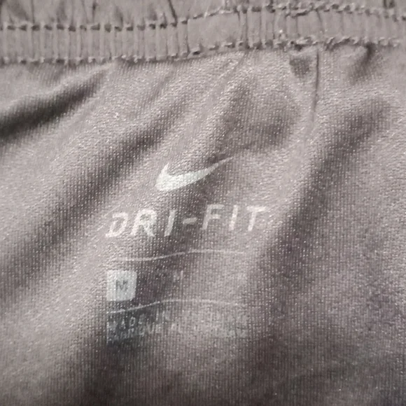 Nike Shorts - Picture 14 of 14